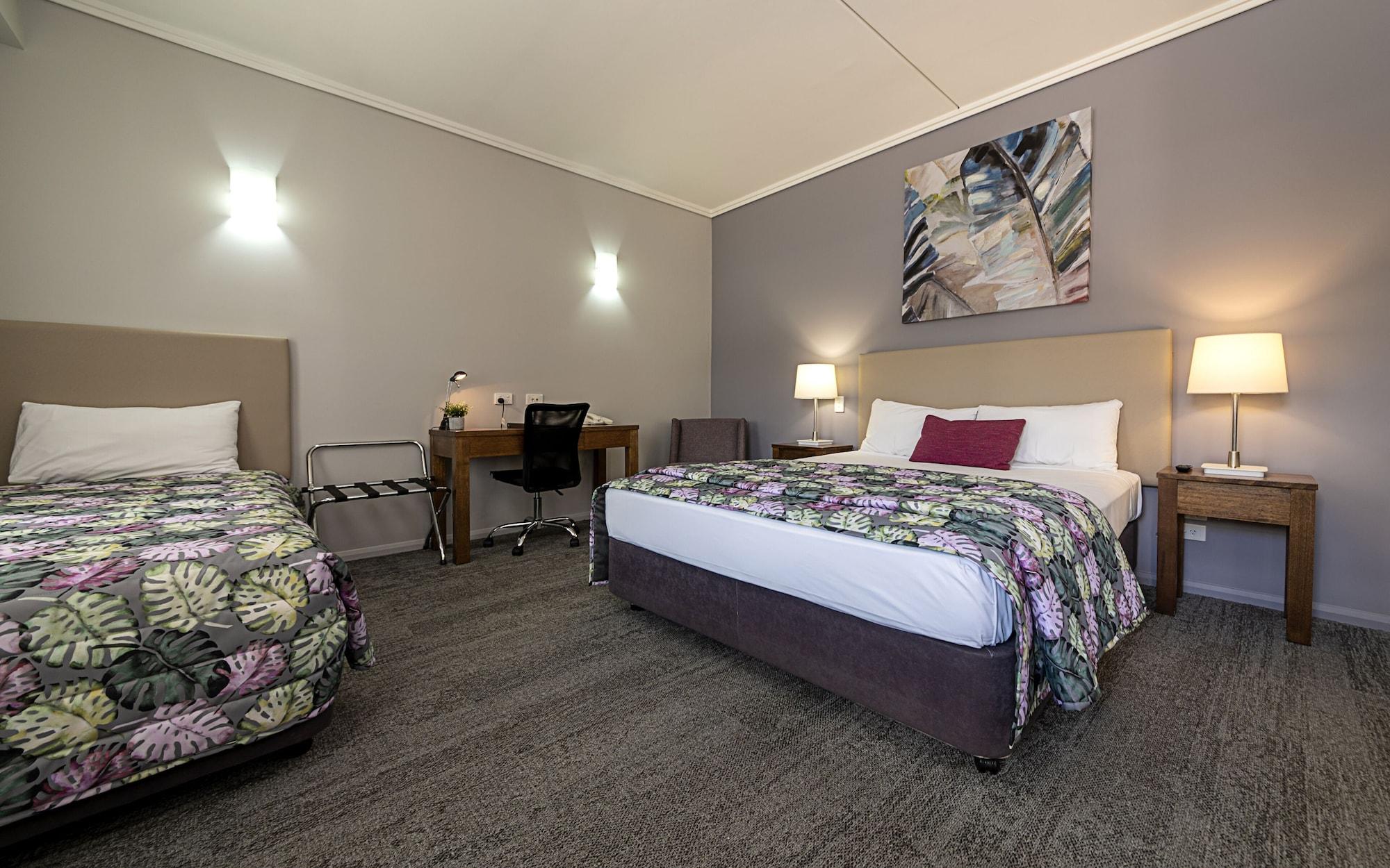 Coachmans Inn Warwick Esterno foto
